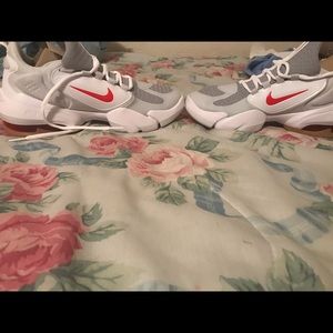 Nike Air Max Alpha Savage